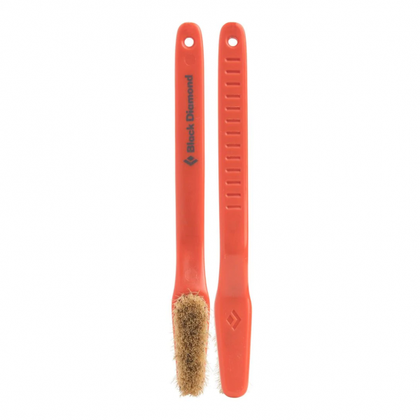 BD55085-bouldering-brush-small-orange