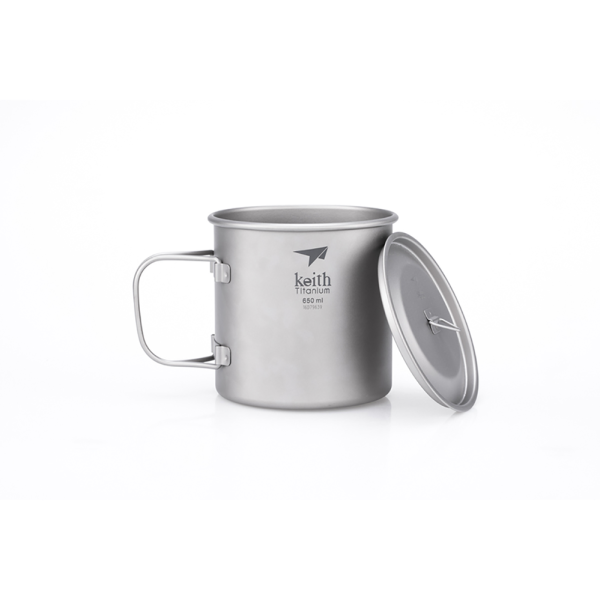 KETI3208-Single-Wall-Titanium-Mug-with-Folding-Handle-and-Lid-650ml